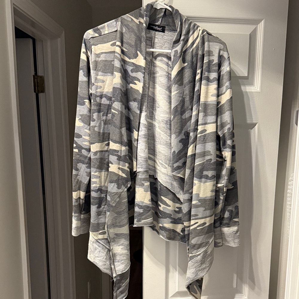 Gray Camouflage Cardigan